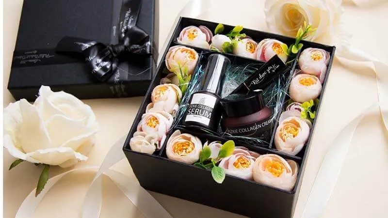 9+ Gợi ý quà tặng sinh nhật cho sếp nữ ý nghĩa và tinh tế nhất 2024